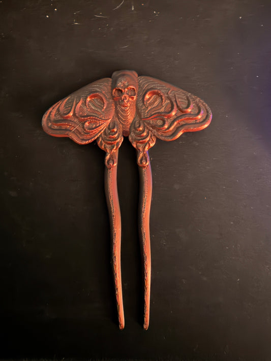 Deathmoth Hairpin