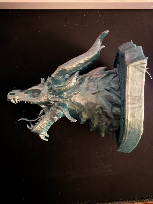 Roaring Dragon head